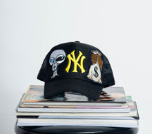 Load image into Gallery viewer, 1 Of None Trucker Black MoneyBag
